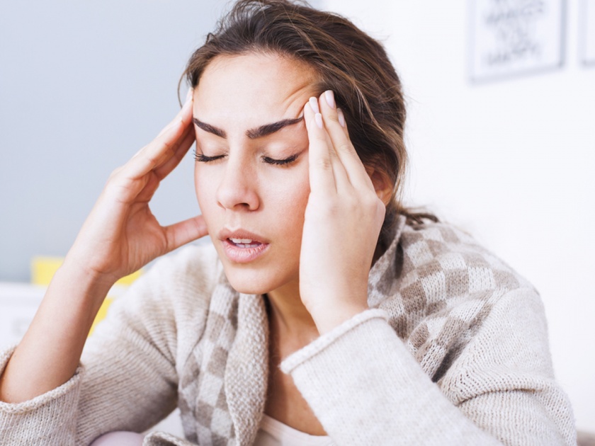 headache can be sign of serious illness | सतत डोकं दुखत राहणं नाही सामान्य! असू शकतो 'हा' गंभीर आजार वेळीच दक्षता घ्या