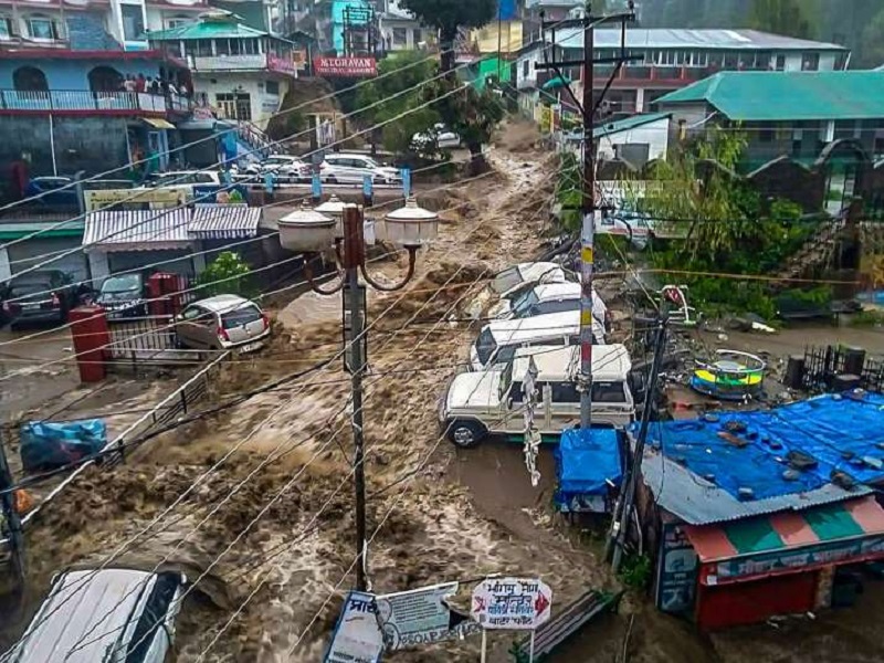 heavy Rain in Himachal Pradesh, 10 in last 24 hours and 432 deaths this year | हिमाचल प्रदेशात पावसाचा थैमान, मगील 24 तासात 10 तर या वर्षात 432 जणांचा मृत्यू