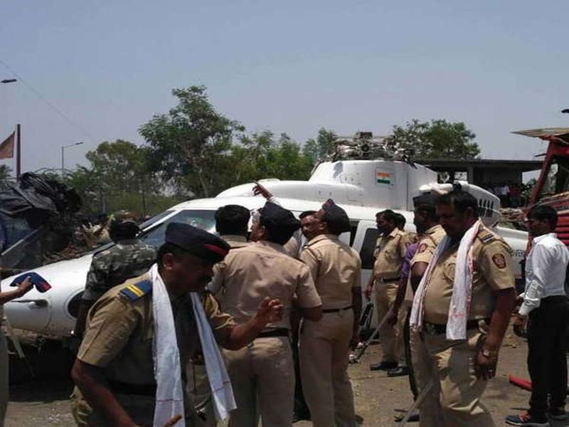Mumbai Plane Crash: Bigger disclosure; The chief minister's 'helicopter' of 'UY' company | Mumbai Plane Crash: मोठा खुलासा; मुख्यमंत्र्यांचं 'ते' अपघातग्रस्त हेलिकॉप्टरही 'यूवाय' कंपनीचंच