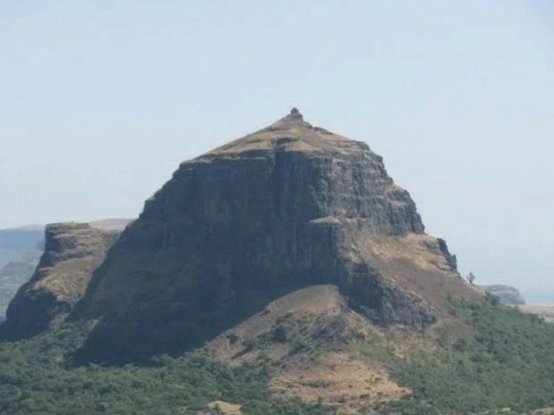 Devotees banned from going to the mountain for Shri Markandeshwar Yatra | श्री मार्कंडेश्वर यात्रेसाठी पर्वतावर जाण्यास भाविकांना बंदी