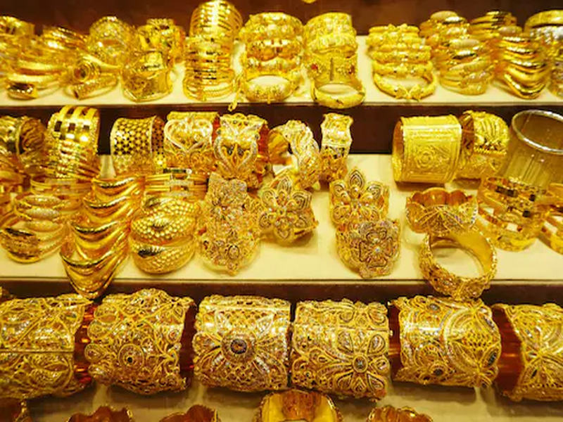 Gold mortgage loans up 77% in last year; Banks also lend generously on gold pdc | सोने तारण कर्जात मागील वर्षभरात ७७ टक्के वाढ; बँकांनीही दिले सोन्यावर सढळ हाताने कर्ज