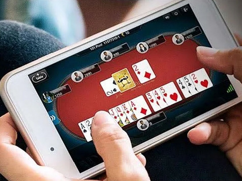 Raids on online gambling dens; Four arrested | ऑनलाइन जुगाराच्या अड्ड्यावर छापा; चौघे अटकेत 