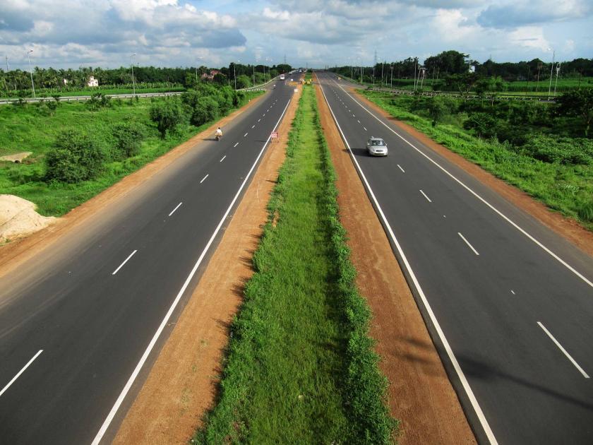 One road, many things! Political break on Chhatrapati Sambhajinagar to Pune road widening | रस्ता एक, बाता अनेक! छत्रपती संभाजीनगर ते पुणे रस्ता रुंदीकरणाला राजकीय ब्रेक