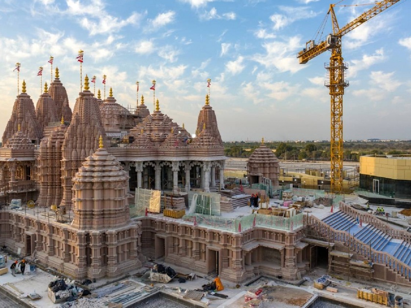 Symbol of friendship between India - UAE; PM Narendra Modi will inaugurate a grand Hindu temple | भारत-UAE यांच्यातील मैत्रीचं प्रतिक; भव्य हिंदू मंदिराचं PM मोदी करणार उद्घाटन
