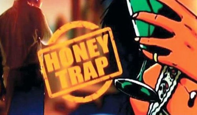 Telhara Trader become Honeytrap victim | तेल्हाऱ्यातील व्यापारी वाटमारीचा नव्हे हनीट्रॅपचा बळी!