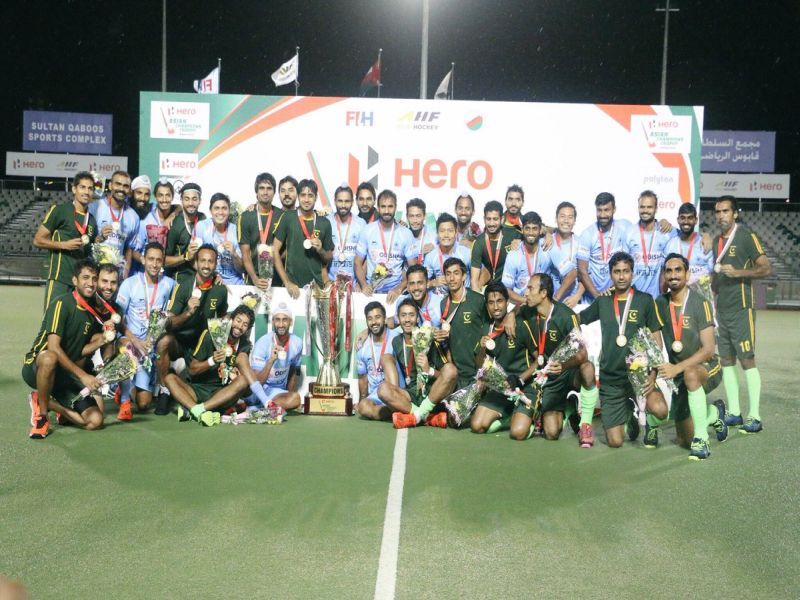 India and Pakistan were declared joint winners at asian championship hockey | भारत-पाकिस्तानला संयुक्त जेतेपद, पण मनप्रीतने राखला चषक आपल्याकडेच 