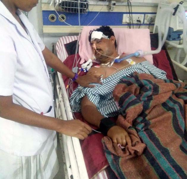 Dhamangaon policeman conflicts with death, prevention of treatment: Obligation in recognized hospital | धामणगावच्या पोलिसाची मृत्यूशी झुंज, उपचारात अडथळा : मान्यताप्राप्त दवाखान्यात हेळसांड