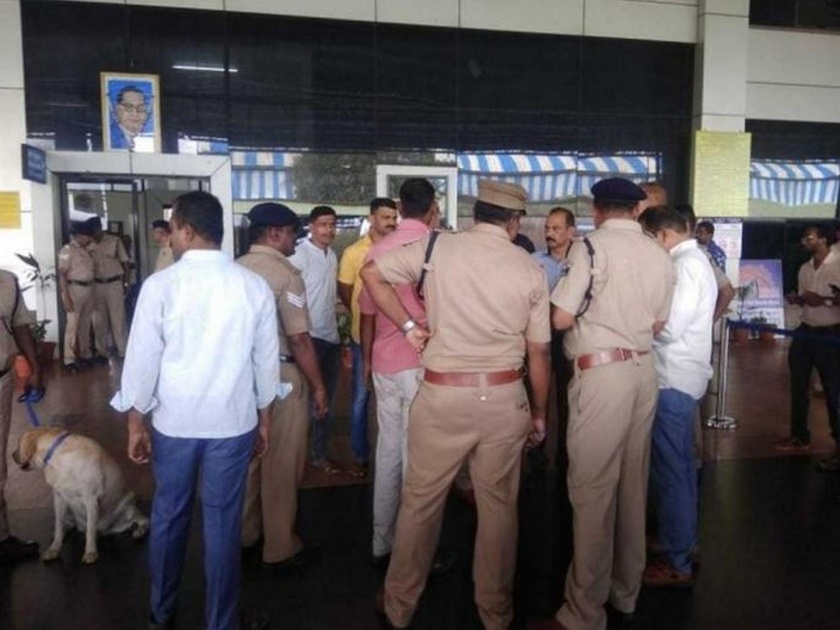 Police investigate Shiv Sena MLA over Karnataka explosive | कर्नाटकातील स्फोटकाबाबत शिवसेना आमदाराची पोलिसांनी केली चौकशी 