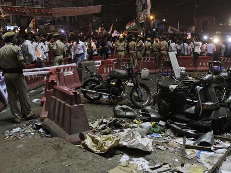 Two guilty in case of hyderabad bombblas, Hyderabad blasts case verdict after 11 years | 11 वर्षांनी मिळाला न्याय, हैदराबाद बॉम्बस्फोटप्रकरणी 2 दोषी तर दोघे निर्दोष