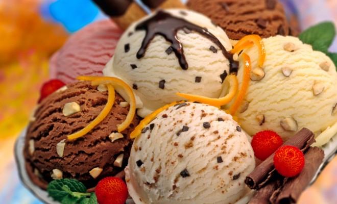Corona stalls ice cream industry: Rs 350 crore loss | कोरोनामुळे आईस्क्रीम उद्योग ठप्प : ३५० कोटींचे नुकसान