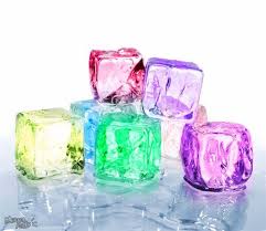 Make an ice qubes at home, stay at home activity | घरच्या घरी बर्फाचा  गोळा  बनवा , गोळा  तोच  आकार  नवा 