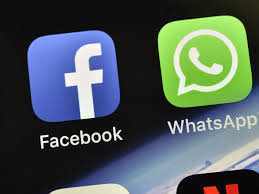 Fear of data being passed to Facebook by WhatsApp | व्हॉट्सअ‍ॅपकडून फेसबुकला डाटा दिला जाण्याची भीती