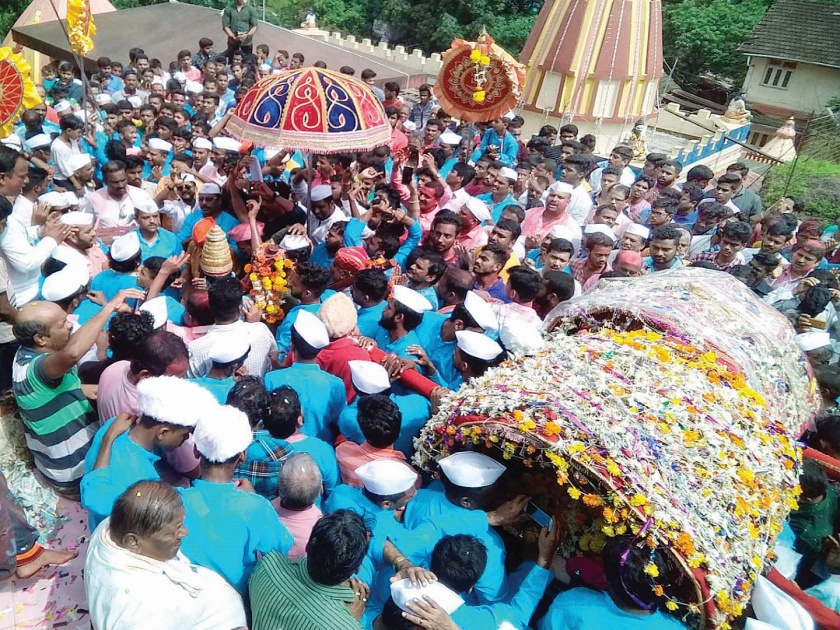  Bhairav Palkhi Visiting Ceremony | भैरवच्या पालखी भेटीचा सोहळा डोळ्यांचे पारणे फेडणारा