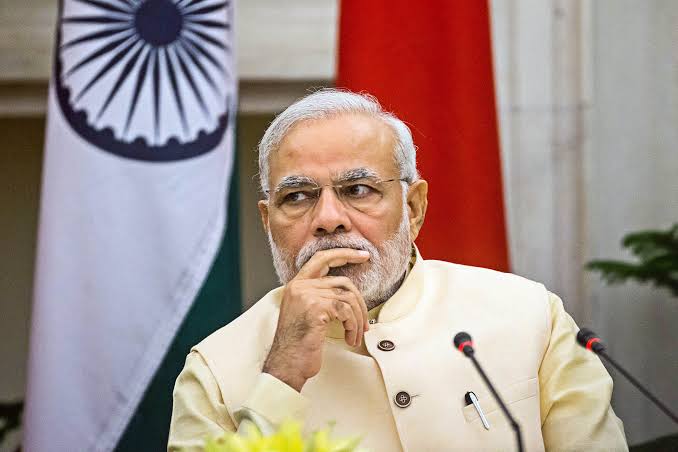 Budget 2020: Economic survey data give a big blow to PM Modi's dream of 5 Trillion dollar Indian economy | Budget 2020: आर्थिक सर्वेक्षणाच्या आकडेवारीने दिला पंतप्रधान मोदींच्या स्वप्नाला मोठा झटका