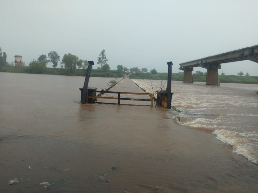 Rajaram dam under water due to heavy rains | दमदार पावसाने राजाराम बंधारा पाण्याखाली