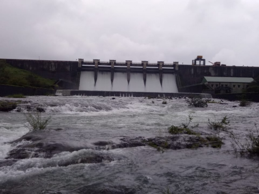 Pavana Dam a boon for Pimpri Chinchwad is 98 percent full; Alert to riverside villages | पिंपरी-चिंचवडसाठी वरदायिनी असणारे पवना धरण ९८ टक्के भरले; नदीकाठच्या गावांना सतर्कतेचा इशारा