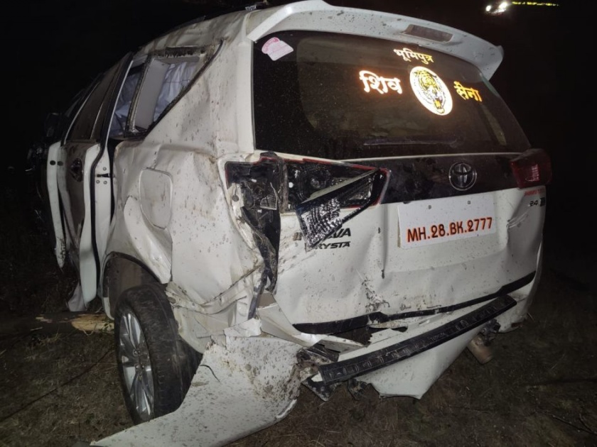 Accident to MLA Sanjay Raimulkar's vehicle | आमदार संजय रायमुलकर यांच्या वाहनाला अपघात