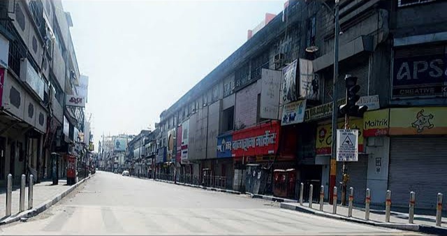 Pune Breaking : Shops in Pune will be closed from tomorrow; Decision of the Federation of Traders | Pune Breaking : पुण्यातील अत्यावश्यक सेवा वगळता सर्व दुकाने उद्यापासून राहणार बंद; व्यापारी महासंघाचा विरोध