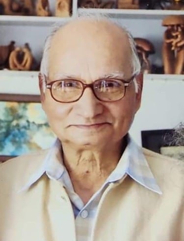 Senior translator Virupaksha Kulkarni passes away | ज्येष्ठ अनुवादक विरुपाक्ष कुलकर्णी यांचे पुण्यात निधन