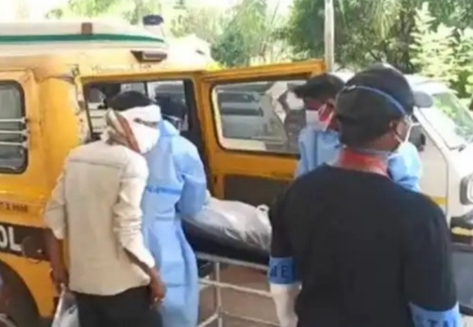 The school bus from which the boys used to go to school will now transport the bodies; Permission to use bus from RTO in Pune | ज्या स्कूल बसमधून पुण्यात पोरं शाळेला जायची; आता त्यामधून मृतदेहांची होणार वाहतूक