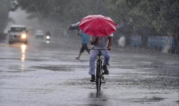 Weather Update: Heavy Rain in the all state ; 'Orange Alert' in this district including Pune, Ratnagiri | Weather Update : राज्यात सर्वदूर पावसाचं जोरदार 'कमबॅक'; पुणे, रत्नागिरीसह या जिल्ह्यात 'ऑरेंज अलर्ट