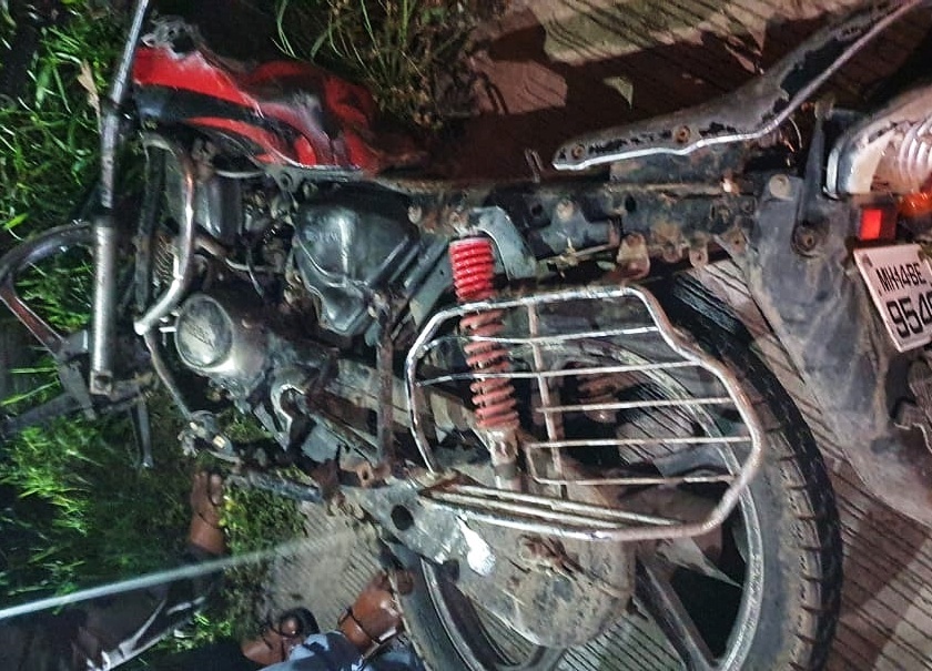 Car-bike head-on collision; One person, including a soldier, was killed in the accident | भरधाव कार- दुचाकीची समोरासमोर धडक; सैनिकासह अन्य एक ठार