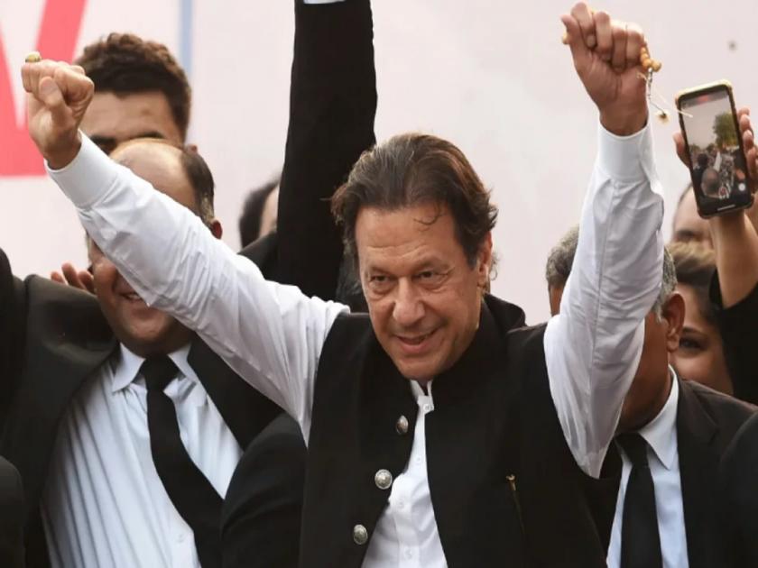 Imran Khan supporter independent candidates lead in Pakistans general election results | चिन्ह हिसकावलं, प्रचारालाही बंदी; तरीही इम्रान खान यांचं वादळ; पाकच्या निकालाने राजकीय भूकंप