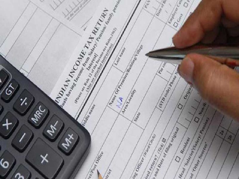 Mumbai will have 200 officials of Income Tax Department with a poor focus on illegal transactions | मुंबईत प्राप्तिकर विभागाचे २०० अधिकारी ठेवणार अवैध व्यवहारांवर बारीक लक्ष