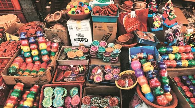 This year, Diwali will be a financial boon for small artisans | यंदा दिवाळी छोट्या कारागिरांसाठी आर्थिक फायद्याची ठरणार