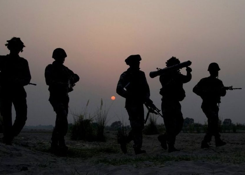 A major attack in the BSF's POK of India, 15 Pakistani Rangers killed? | VIDEO - BSF चा POK मध्ये मोठा हल्ला, 10 पेक्षा जास्त पाकिस्तानी सैनिक ठार