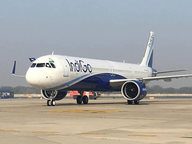 Airplane: Wanted to go to Bihar, reached Rajasthan, sort by Indigo Airlines; There will be an inquiry | Airplane: जायचे होते बिहारला, पोहोचले राजस्थानला, इंडिगो एअरलाइन्सकडून प्रकार; चौकशी होणार