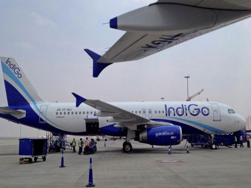 Indigo Goa-Hyderabad flight departs early, leaves 14 passengers behind | नियोजित वेळेच्या 25 मिनिटं आधी इंडिगोच्या विमानाने केलं टेक ऑफ, 14 प्रवासी राहिले एअरपोर्टवरच