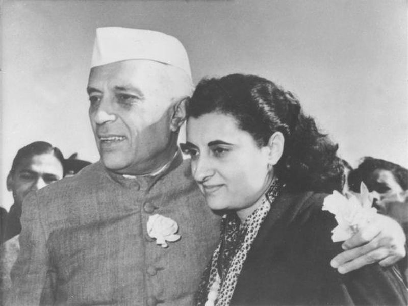 Former Congress minister says, Indira Gandhi and pandit jawaharlal nehru not contribute independence both cheated country | काँग्रेसचे माजी मंत्री म्हणतात, इंदिरा गांधी, नेहरुंनी देशाची फसवणूक केली