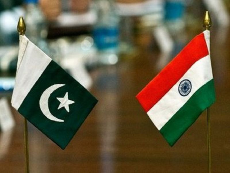 Here India-Pak army became friends | इथे भारत-पाकिस्तानचे लष्कर बनले मित्र, एकमेकांसोबत केला युद्धसराव