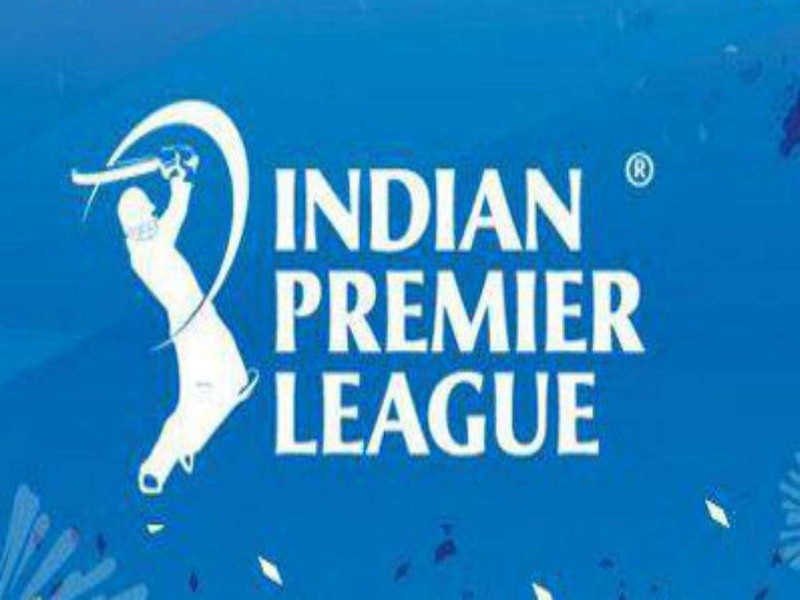 Five person arrested due to betting on IPL matches | आयपीएल मॅचेसवर सट्टा घेणाऱ्या पाच जणांना पकडले