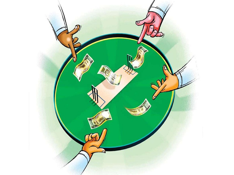 Action against another bookie for betting on IPL in Pune | पुण्यात आयपीएलवर सट्टा घेणाऱ्या आणखी एका बुकीवर कारवाई