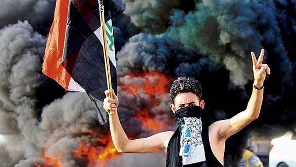 youth protest-movements-in-Iraq | मरू, पण लढू ! असं का म्हणताहेत इराकी तरुण?