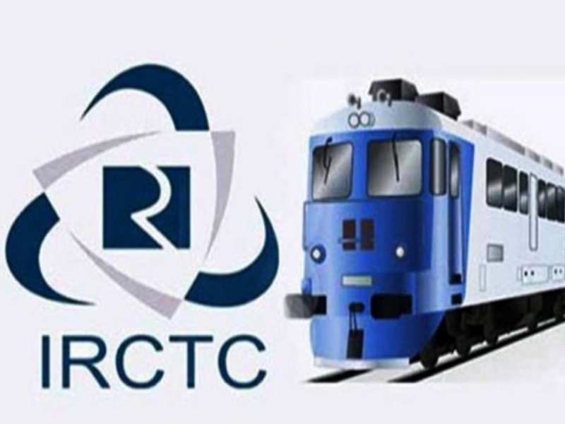 IRCTC will given to fight private companies | ‘आयआरसीटीसी’ देणार खासगी कंपन्यांना टक्कर