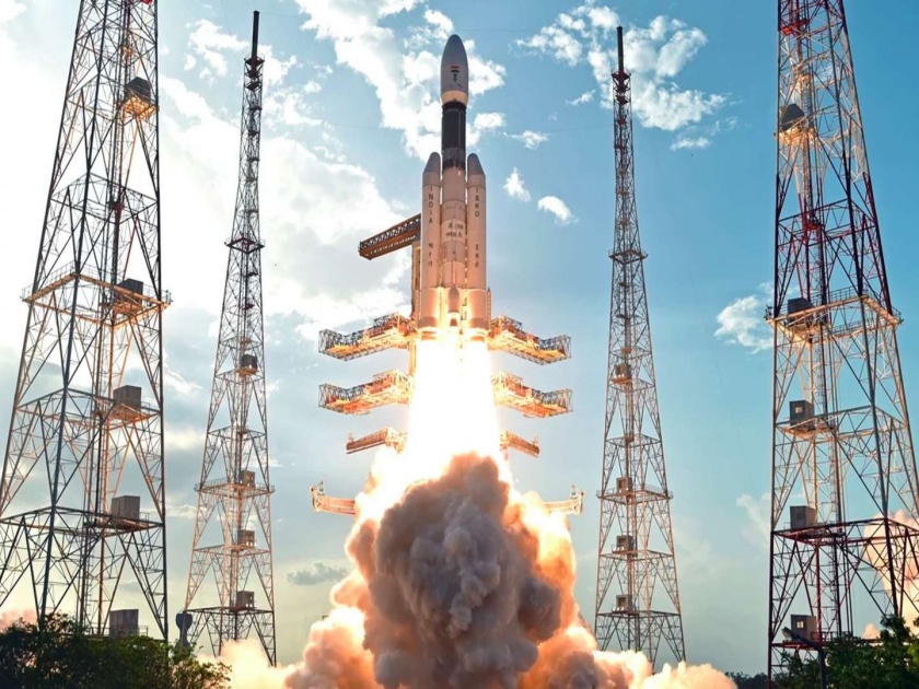 ISRO will take off again, Chandrayaan-3 will soon be flying into space | Chandrayaan 3 : इस्रो पुन्हा भरारी घेणार, चांद्रयान-3 लवकरच अवकाशात झेपावणार 