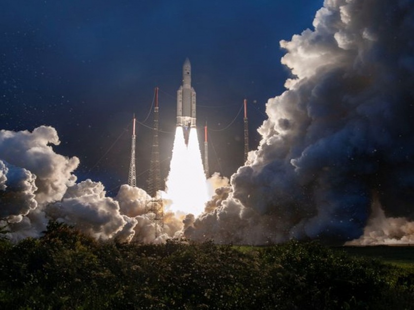 ISRO's successful launch of GSAT-30 satellite | ISRO Update : इस्रोची पुन्हा एकदा गगनभरारी, GSAT-30 उपग्रहाचे यशस्वी प्रक्षेपण