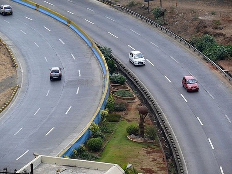 issue of parallel road to the highway walking around the DPR | महामार्गाच्या समांतर रस्त्यांचा विषय फिरतोय ‘डीपीआर’भोवती