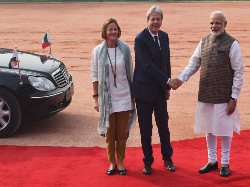 Italian PM Paolo Gentiloni Arrives In Delhi, Meets PM Modi | इटलीच्या पंतप्रधानांचे भारतात आगमन; पंतप्रधान, परराष्ट्रमंत्र्यांची घेतली भेट