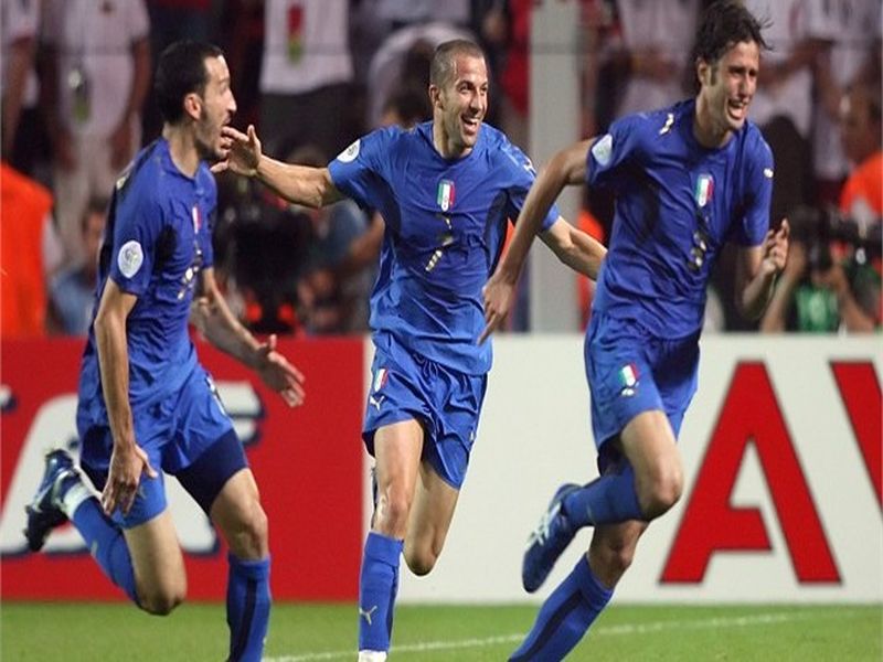 France vs Croatia, WC Final: Two goals in three minutes when Italy beat Germany in 2006 wc | France vs Croatia, WC Final : तेव्हा इटलीने मारले तीन मिनीटात दोन गोल्स