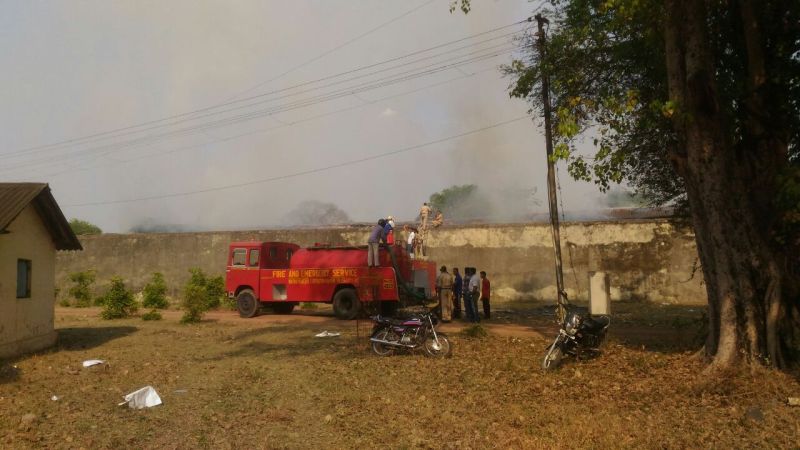 Fire in Nagpur Central Jail ,godawn burnt | नागपूर मध्यवर्ती कारागृहातील गोदाम आगीत खाक