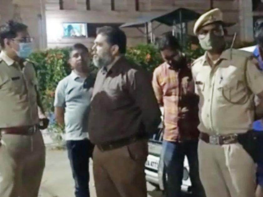 fake acb officers raid in jaipur and looted 23 lakh rupees | जयपूरमध्ये ‘स्पेशल २६’! तोतया अधिकाऱ्यांचा छापा; २३ लाख घेऊन झाले पसार