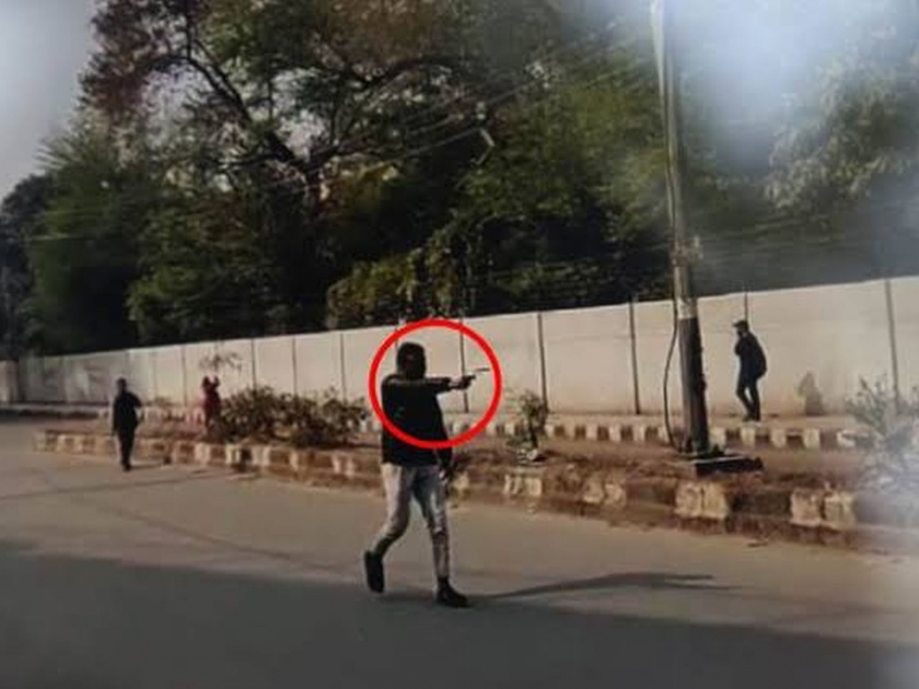 Jamia Protest Who Is Jamia Nagar Delhi Firing Accused Gopal | Jamia Protest: शाहीन बाग, खेल खत्म; त्यानं फेसबुकवर दिले होते गोळीबाराचे संकेत 