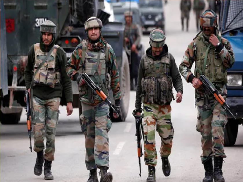 Jammu-Kashmir: Security forces bust Jaish-e-Mohammed module in Kashmir, arrest 8 terrorists | Jammu-Kashmir: काश्मीरमध्ये सुरक्षा दलाकडून जैश-ए-मोहम्मदच्या मॉड्यूलचा भंडाफोड, 8 दहशतवादी ताब्यात