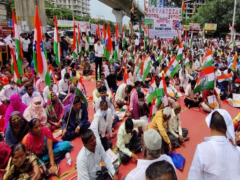 mass agitation of workers in Pimpri | Bharat Bandh: 'सत्ताधारी भाजपनं देश विकायला काढला', पिंपरीत कामगारांचं जन आक्रोश आंदोलन