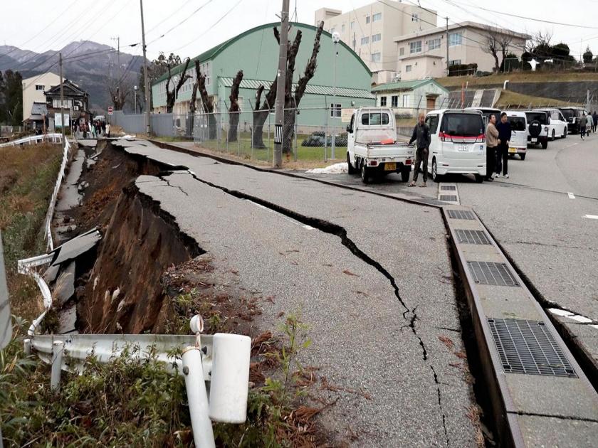 Video: 21 tremors felt in just 90 minutes in Japan; Watch the horror of the earthquake in the video | Video: जपानमध्ये अवघ्या 90 मिनिटांत जाणवले 21 धक्के; व्हिडिओतून पाहा भूकंपाची भीषणता...