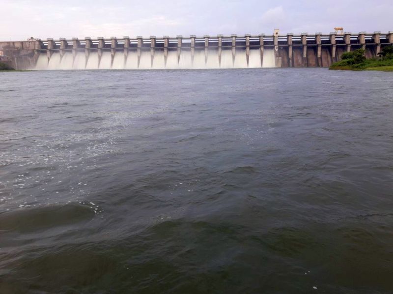 Only 0.23 percent of water in Marathwada projects | मराठवाड्यातील प्रकल्पांत फक्त ०.२३ टक्के पाणी